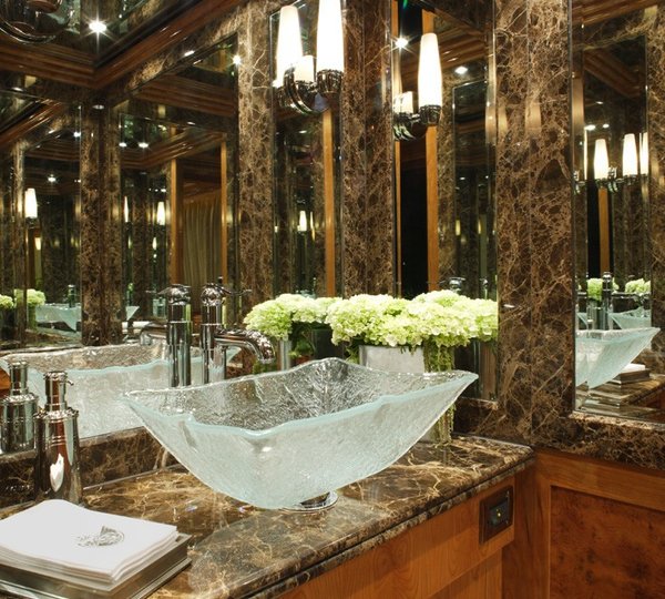 The 31m Yacht LA DOLCE VITA