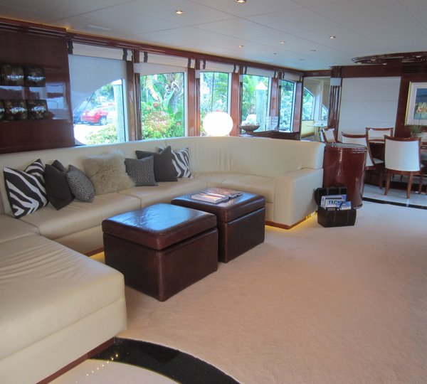 The 31m Yacht NO RULES