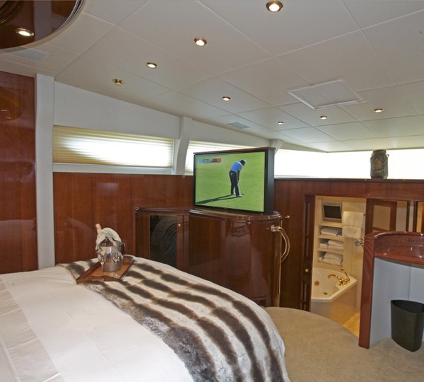 The 31m Yacht NO RULES