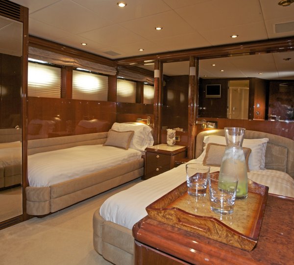 The 31m Yacht NO RULES