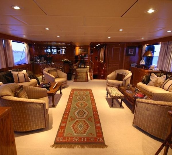 The 32m Yacht ASKARI