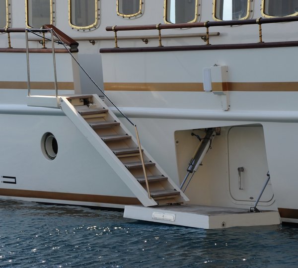 Passerella Aboard Yacht EL BANDIDO