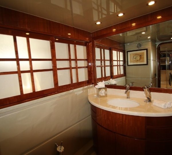 The 32m Yacht EXIT STRATEGY