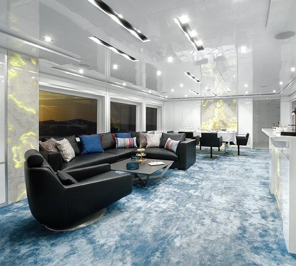 The 32m Yacht SERENITAS