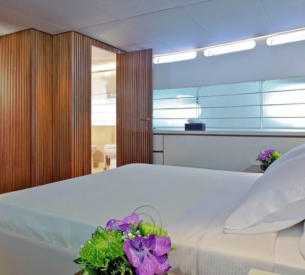 The 32m Yacht TROPICANA