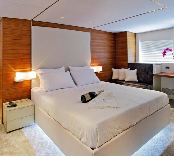 The 32m Yacht TROPICANA