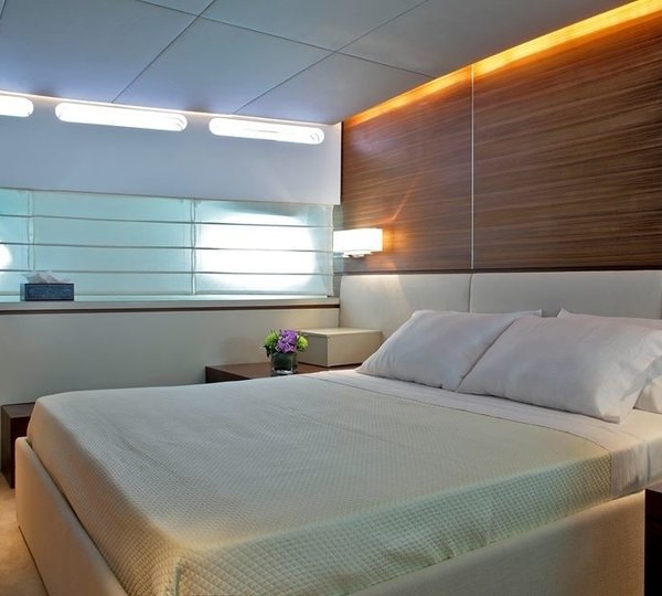 The 32m Yacht TROPICANA