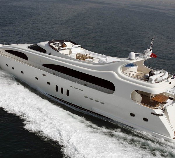 The 33m Yacht GRACE KELLY