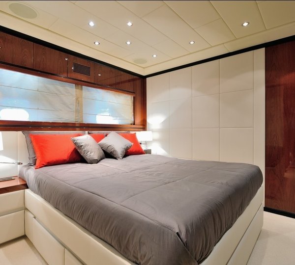 The 33m Yacht MOSKING