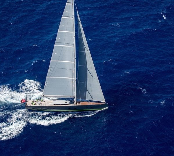 The 33m Yacht WINWIN