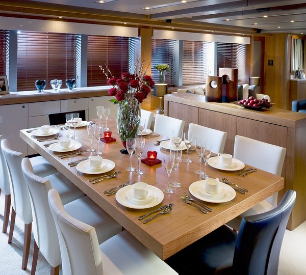 The 34m Yacht CHIMERA