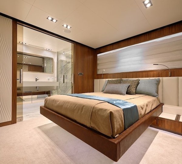 The 34m Yacht ESTHER 7