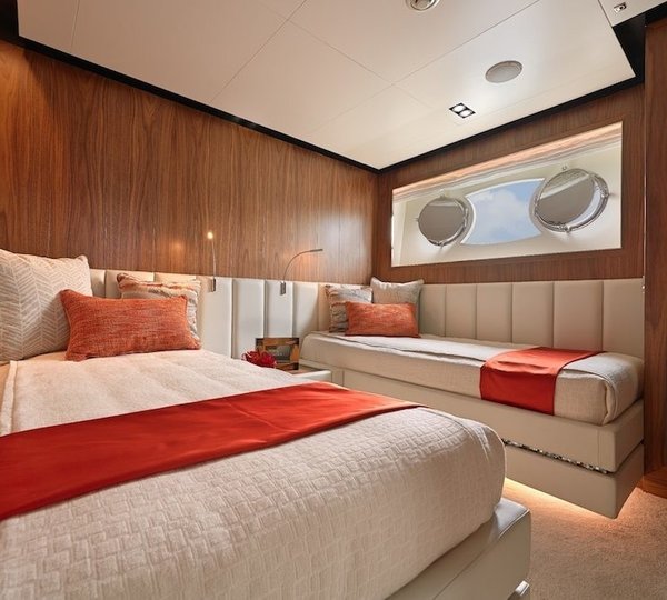 The 34m Yacht ESTHER 7