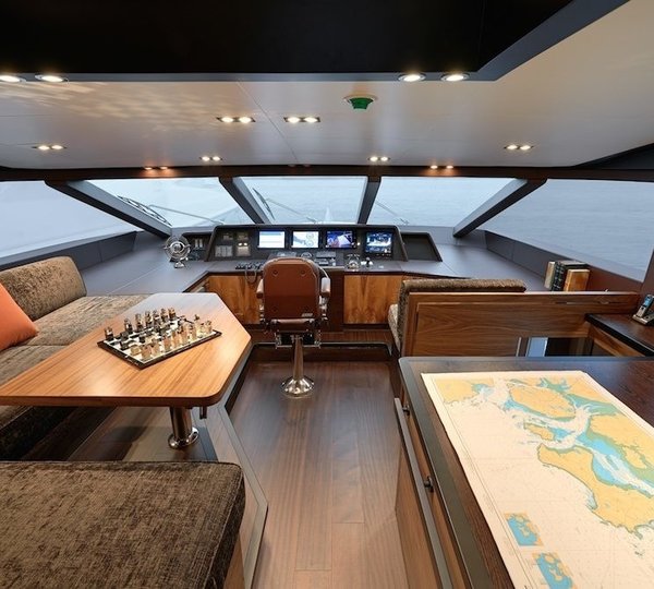 The 34m Yacht ESTHER 7