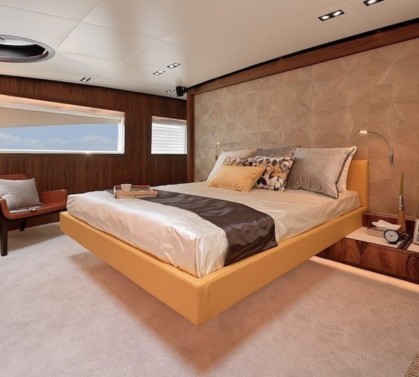 The 34m Yacht ESTHER 7