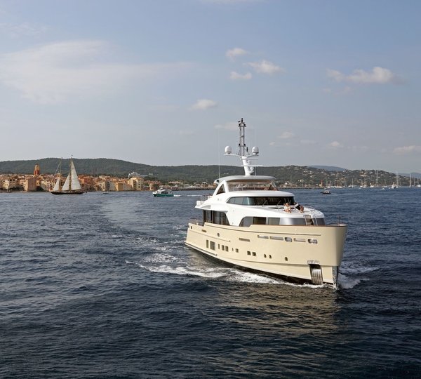 The 34m Yacht SOLIS