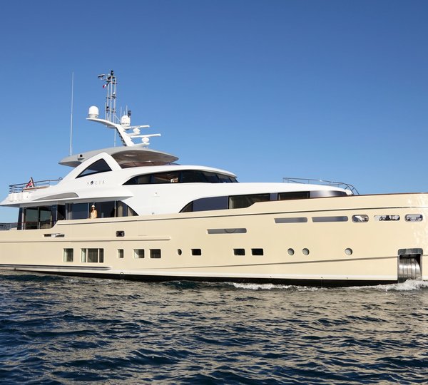 The 34m Yacht SOLIS
