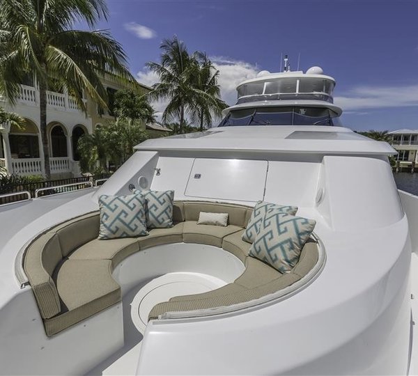 The 34m Yacht SOMETHING SOUTHERN