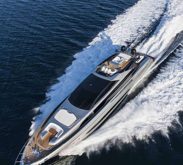 The 37m Yacht SOL