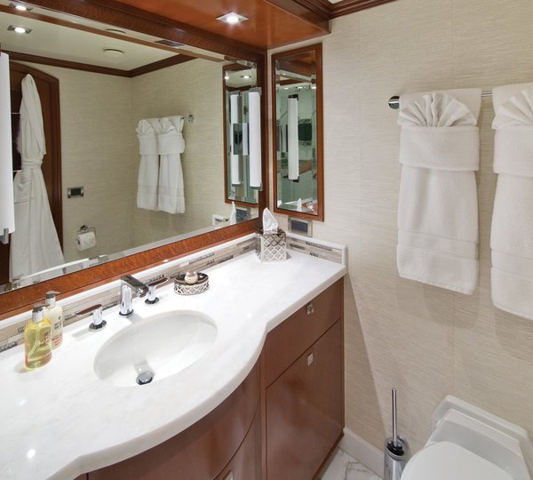 The 38m Yacht NITA K