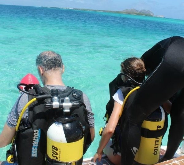 The 39m Yacht DIONE STAR