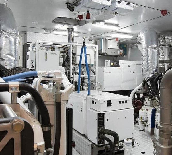 The 39m Yacht SEXY FISH