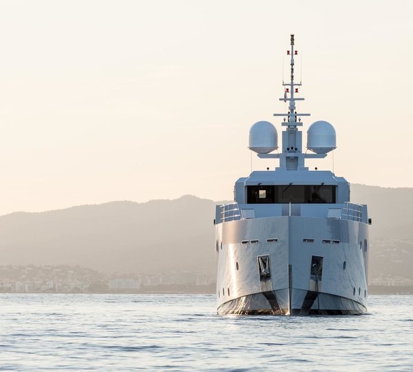 The 39m Yacht SEXY FISH