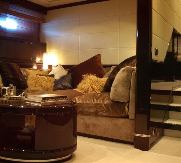 The 40m Yacht AWESOME