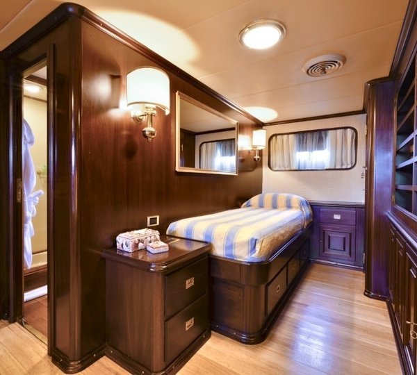 VIP Cabin 