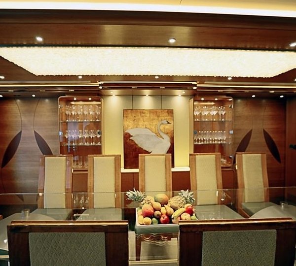 The 41m Yacht SERENITY