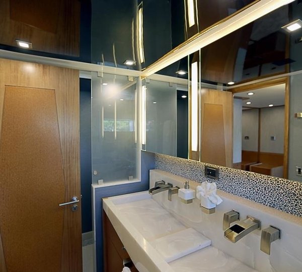 The 41m Yacht SERENITY