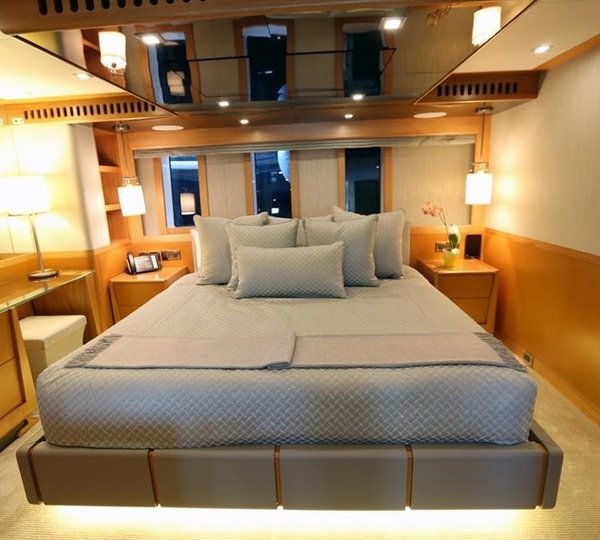 The 41m Yacht SERENITY