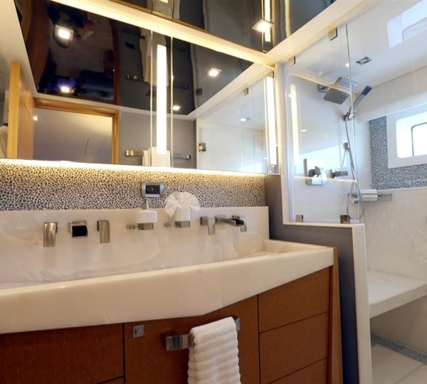 The 41m Yacht SERENITY