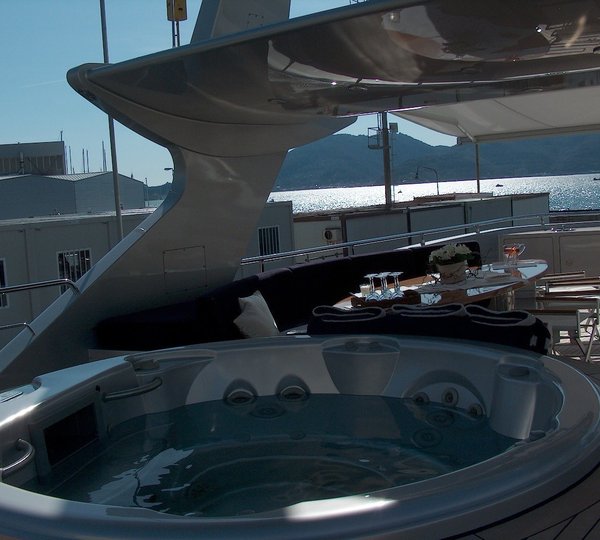 The 43m Yacht SOFIA 3