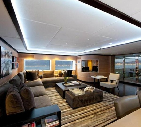 The 43m Yacht SOFIA 3