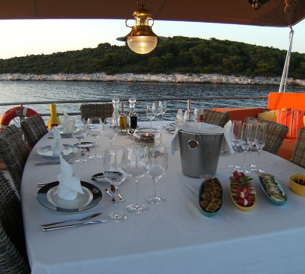 The 44m Yacht MEPHISTO