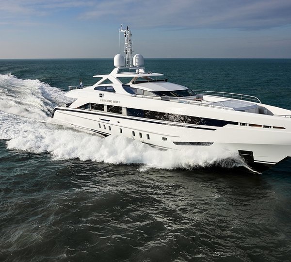 The 45m Yacht AMORE MIO