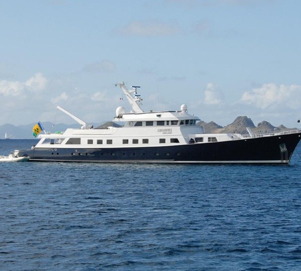 Premier Overview On Board Yacht AGA 6