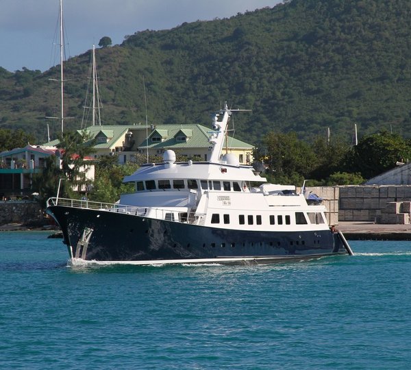 Forward Aspect On Board Yacht AGA 6