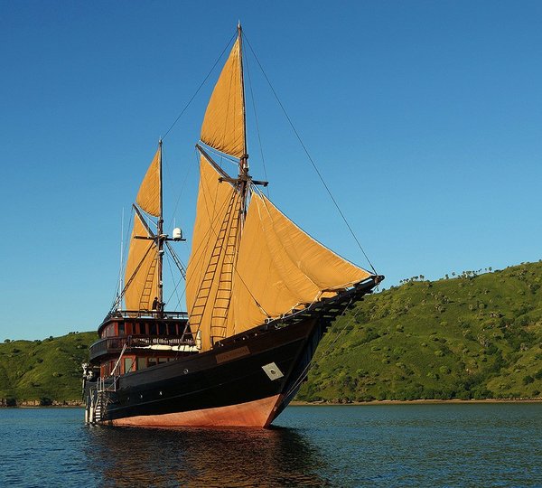 The 46m Yacht ALILA PURNAMA