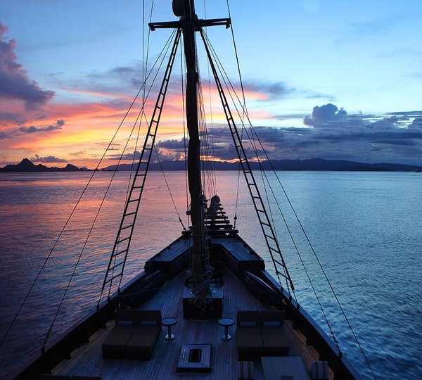 The 46m Yacht ALILA PURNAMA