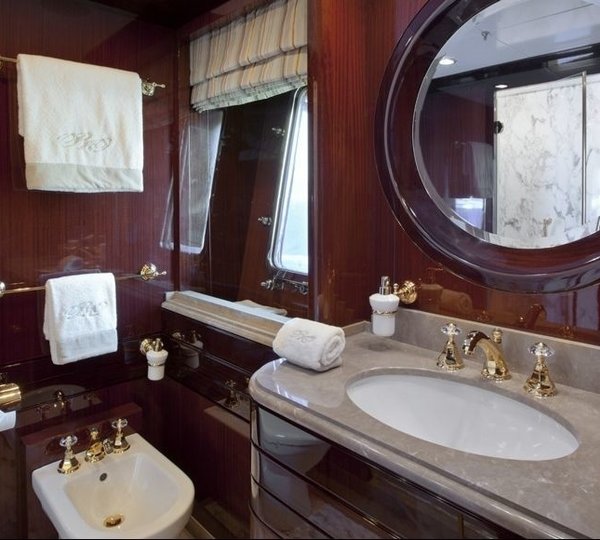 The 46m Yacht REVE D'OR