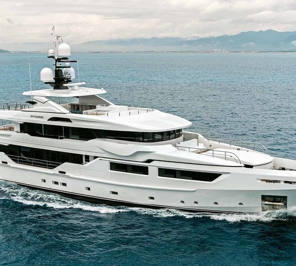 The 47m Yacht