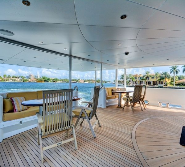 The 47m Yacht STARSHIP