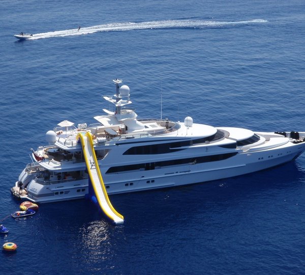 The 51m Yacht LAZY Z