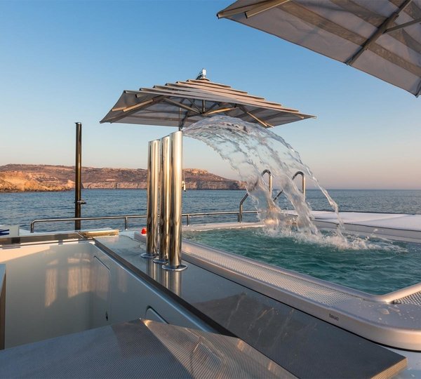 Life On Board Yacht OCEAN PARADISE