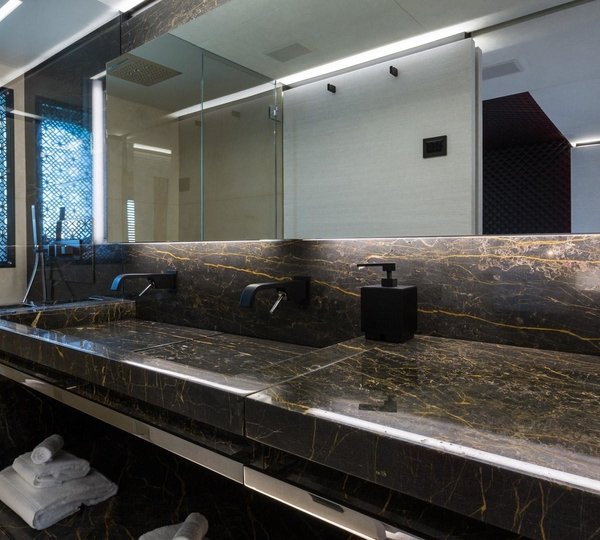 The 55m Yacht OCEAN PARADISE