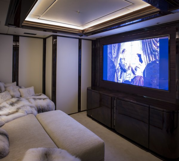 The 58m Yacht ILLUSION V