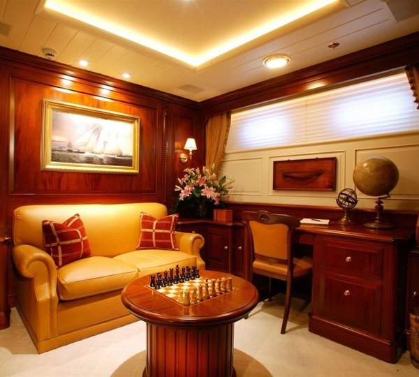 Personal Lounge On Yacht PARAFFIN