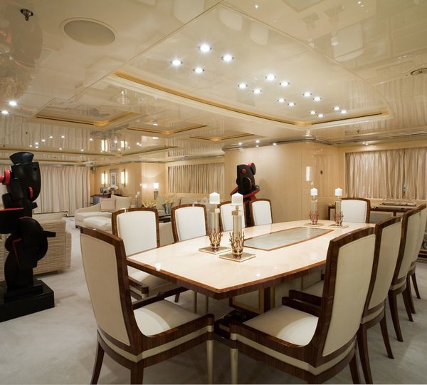 The 60m Yacht SUNDAY